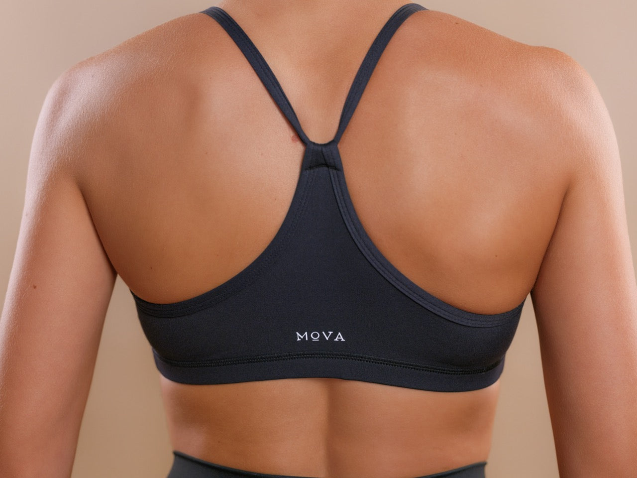 Sports top – The Indispensable
